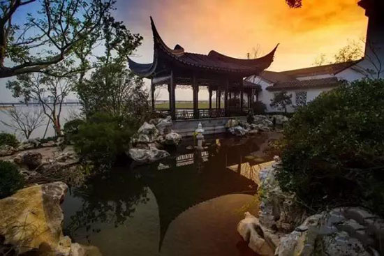 星空综合体育app下载:执笔绘古建！“匠心传承 共绘古建”青少年绘画著作搜集正在进行中